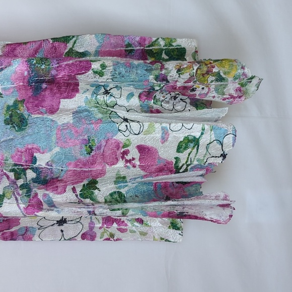 KOMAROV | White & Floral Long Crinkle Dress with Cap Flutter Sleeves, Size S - Picture 3 of 16